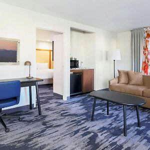 Two-Bedroom King Suite